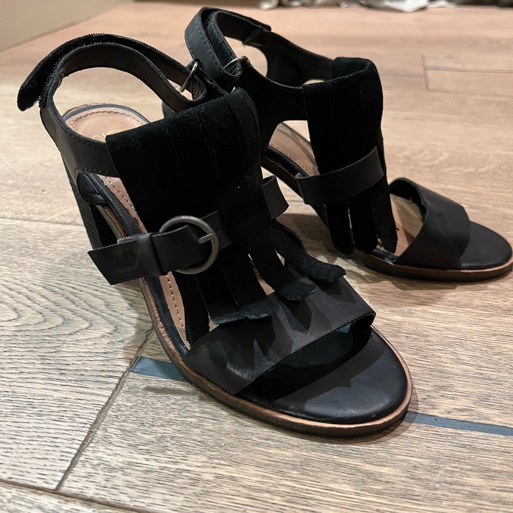 Catherine by Catherine Malandrino Fringe Heels - Size 6